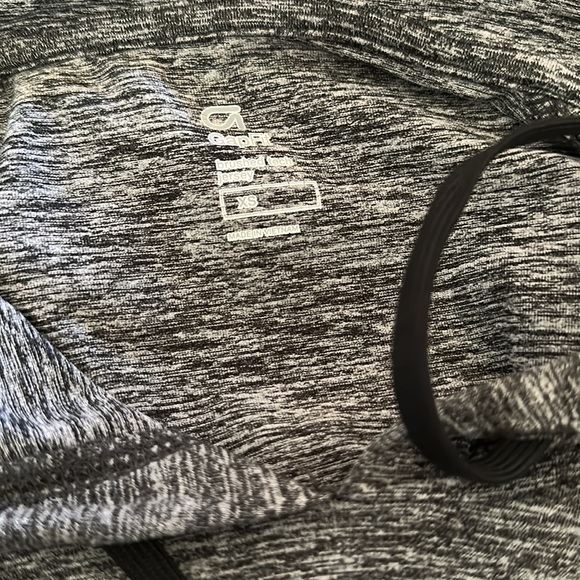 Gapfit brushed tech jersey hoodie - Picture 4 of 4